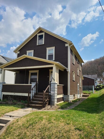 550 Forest Ave, Johnstown, PA 15902