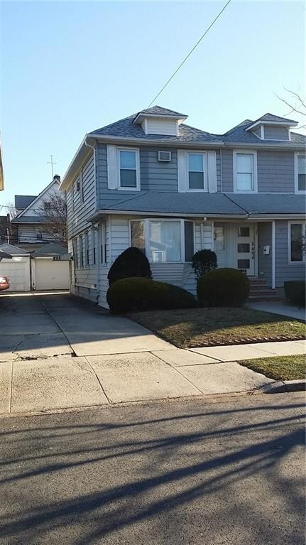 1467 E 26th St, Brooklyn, NY 11210