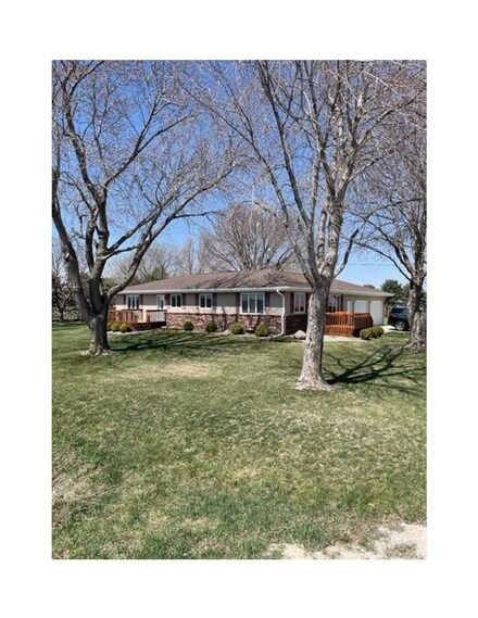 2205 130th St, Lu Verne, IA 50560