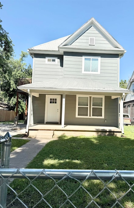 1015 S Main St, Wichita, KS 67213