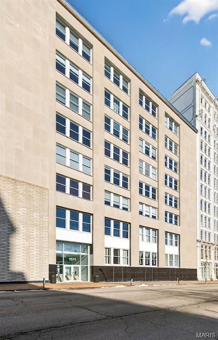 1511 Locust St Unit 410, Saint Louis, MO 63103