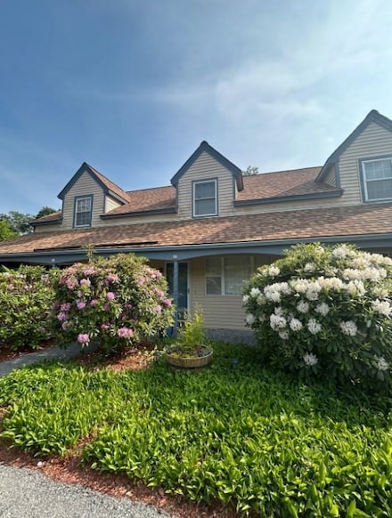 66 Kennedy Dr, North Chelmsford, MA 01863