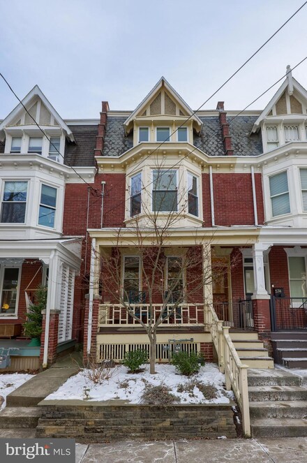 572 W Lemon St, Lancaster, PA 17603