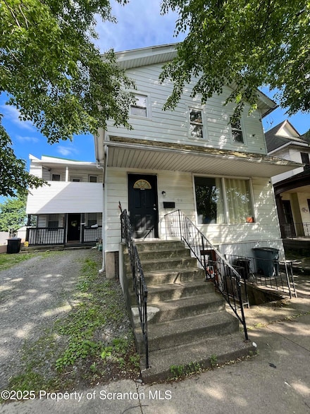 719 Cedar Ave, Scranton, PA 18505