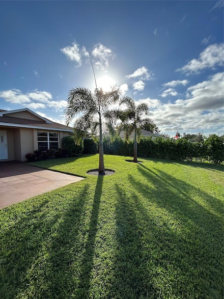2232 SE Longhorn Ave, Port Saint Lucie, FL 34952