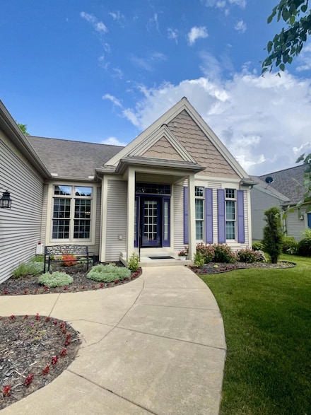 3643 Waterway Ct Unit 32, Grass Lake, MI 49240