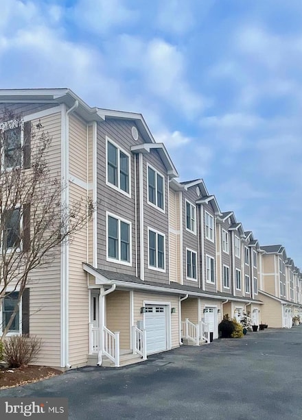 113 Canal St, Rehoboth Beach, DE 19971