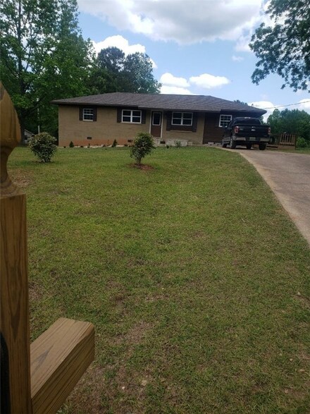 4034 County Road 38, Lafayette, AL 36862