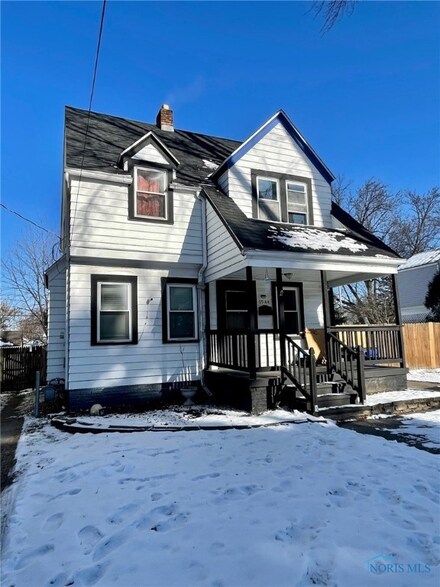 1944 Balkan Place, Toledo, OH 43613