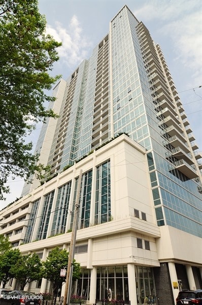 1629 S Prairie Ave Unit 1610, Chicago, IL 60616