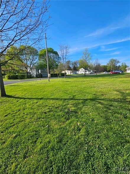1101 Seneca St, Rome-Inside, NY 13440