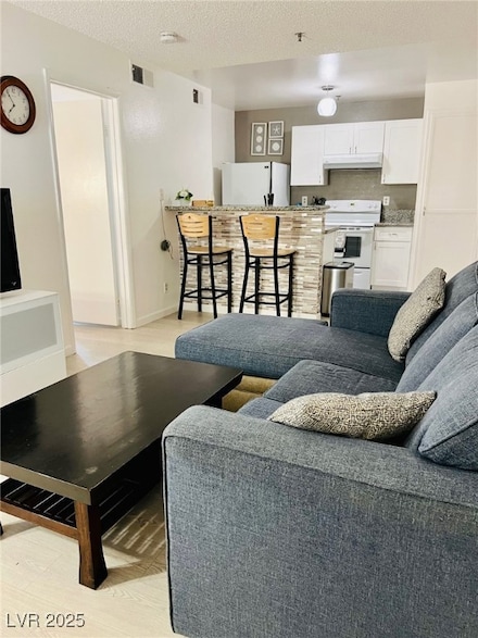 1361 E University Ave Unit 105, Las Vegas, NV 89119