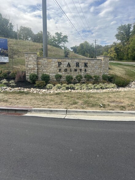 1164 Bellavista Dr, Park Hills, KY 41011