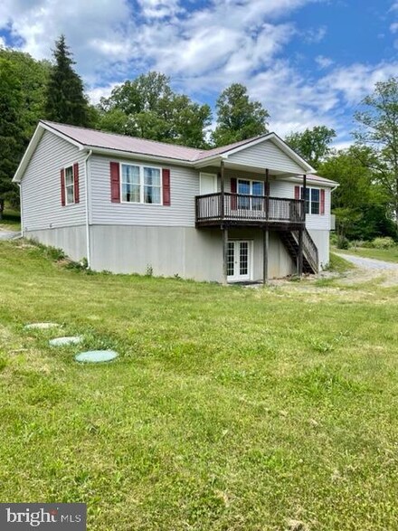 185 Gilbow Hill Rd, Honey Grove, PA 17035