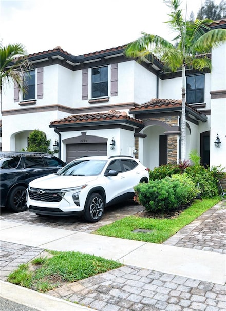 6489 N Anise Ct, Davie, FL 33314