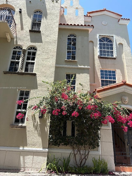 111 Edgewater Dr Unit 3B, Coral Gables, FL 33133
