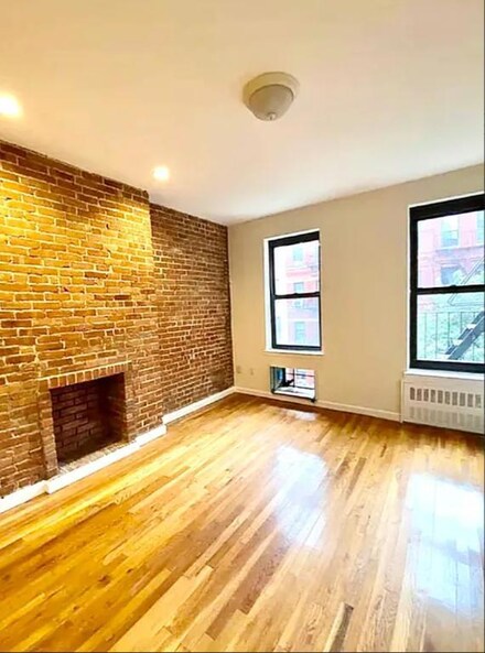 534 E 83rd St Unit 3A, New York, NY 10028