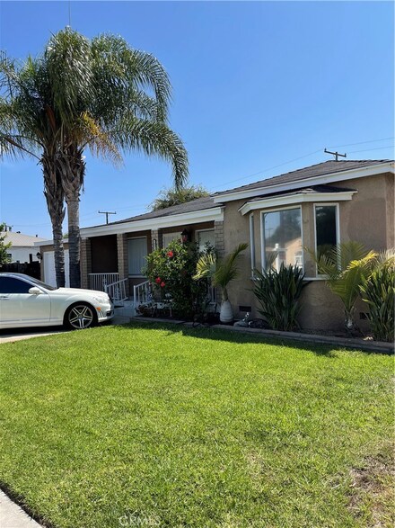 10920 Otis St, Lynwood, CA 90262