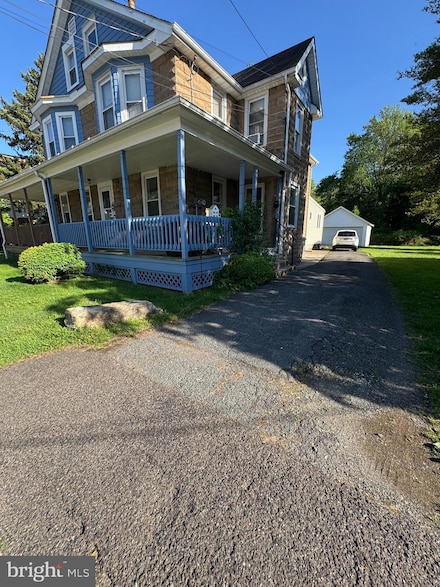 73 Fairfield Ave, Lawrence Township, NJ 08648