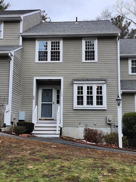 205 Laurelwood Dr, Hopedale, MA 01747