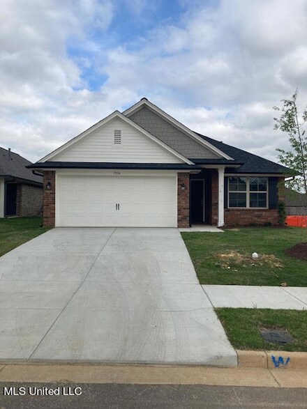 7937 Gardendale Dr, Olive Branch, MS 38654