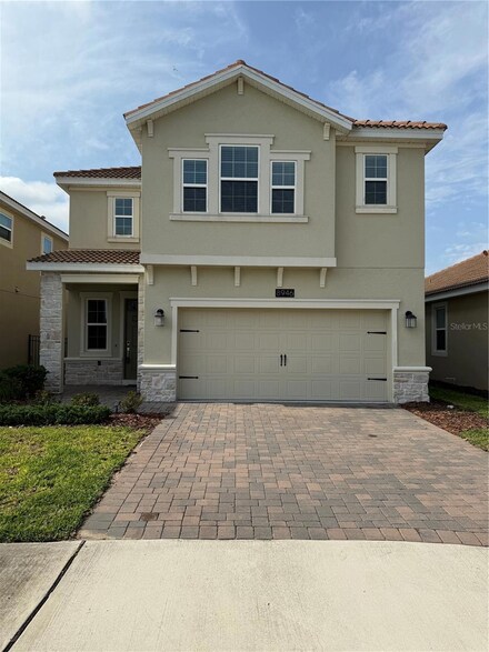 8946 Fluffy Lie Ct, Four Corners, FL 34747