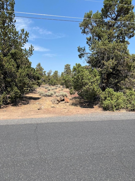 65299 85th St, Bend, OR 97703