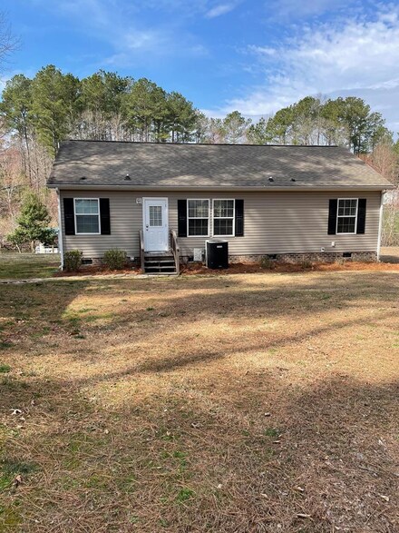 618 Moncure Dr, Henrico, NC 27842
