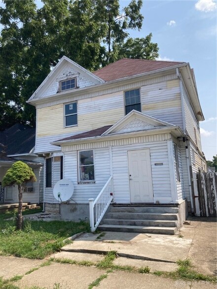 38 S Philadelphia St, Dayton, OH 45403