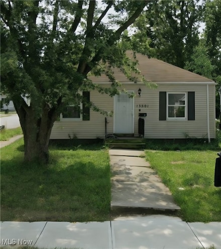 13501 Carrington Ave, Cleveland, OH 44135