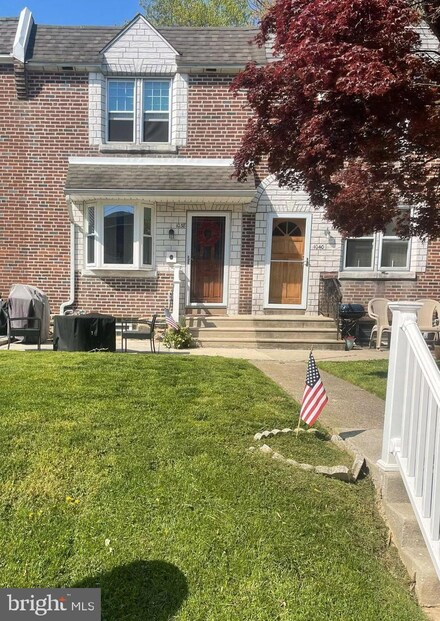 1038 Brookwood Ln, Glenolden, PA 19036