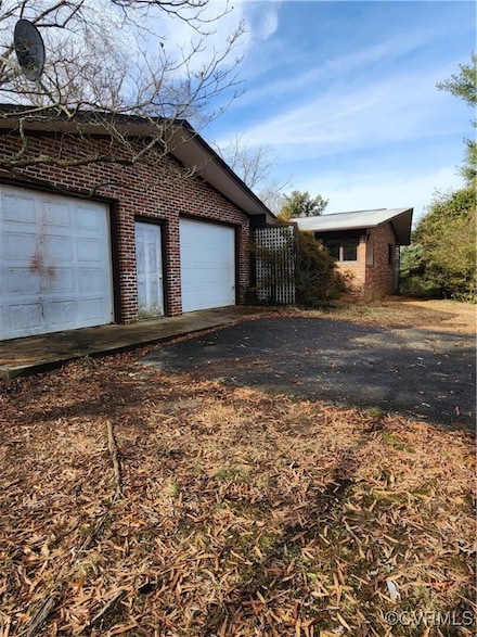 270 Ferry Rd, Fredericksburg, VA 22405