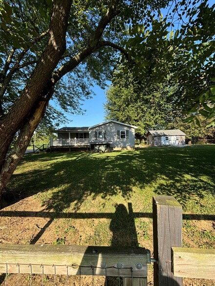 1916 N County Road 350 W, Rockport, IN 47635