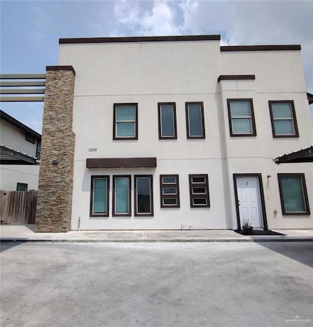1226 Upas Dr Unit 1, Edinburg, TX 78541