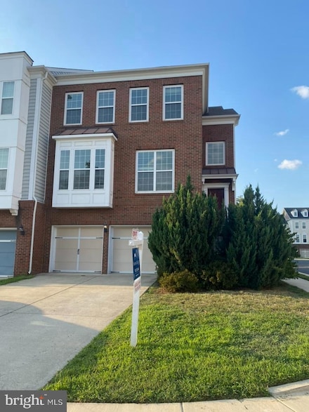 43582 Heritage Gap Terrace, Chantilly, VA 20152