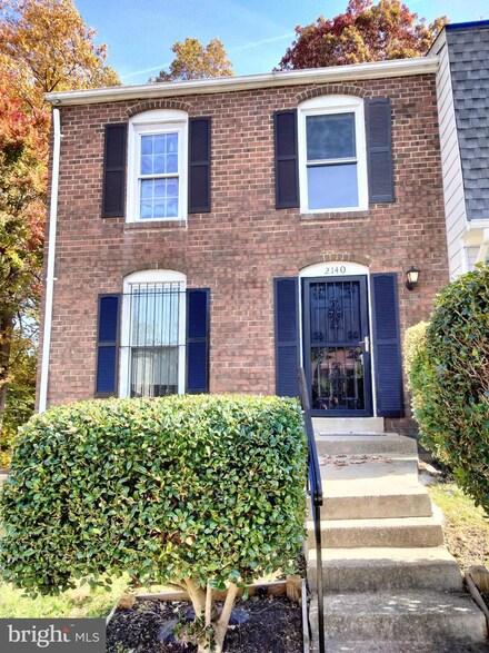 2140 Catskill St, Temple Hills, MD 20748