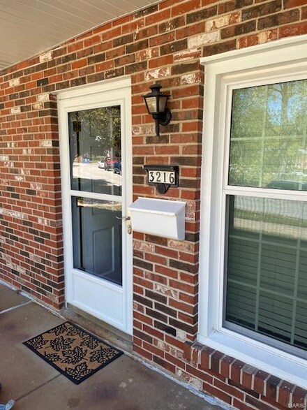 3216 Roger Williams Dr, Bridgeton, MO 63044