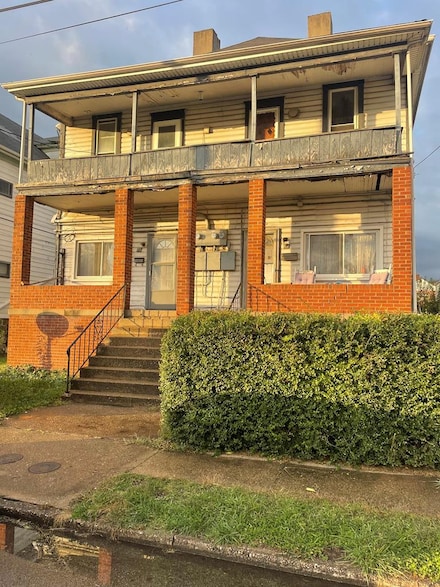 75-77 46th St, Wheeling, WV 26003