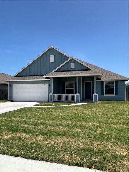 157 Shady Terrace, Rockport, TX 78382