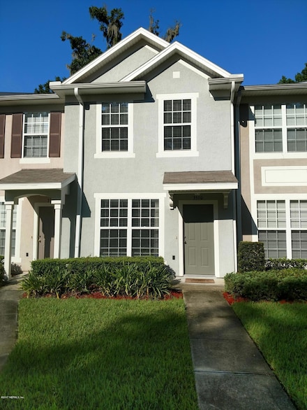 3510 Twisted Tree Ln, Jacksonville, FL 32216