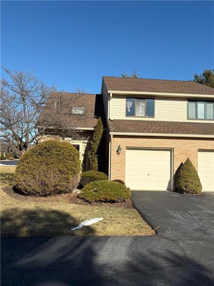 3617 Brandford Ct, Bethlehem, PA 18020