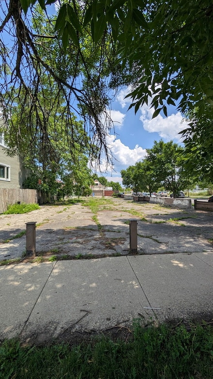 4757 S Maplewood Ave, Chicago, IL 60632