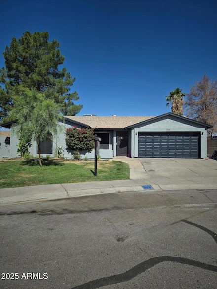 696 W Shawnee Dr, Chandler, AZ 85225