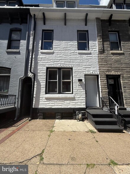 542 S 9th St, Reading, PA 19602