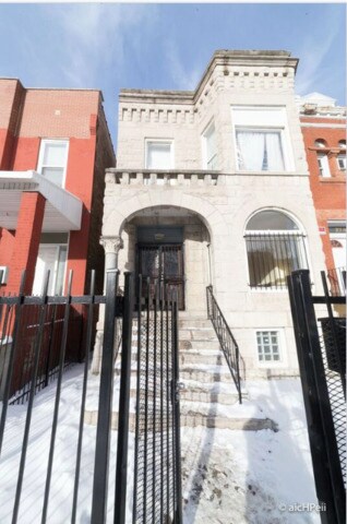 3350 W Walnut St, Chicago, IL 60624