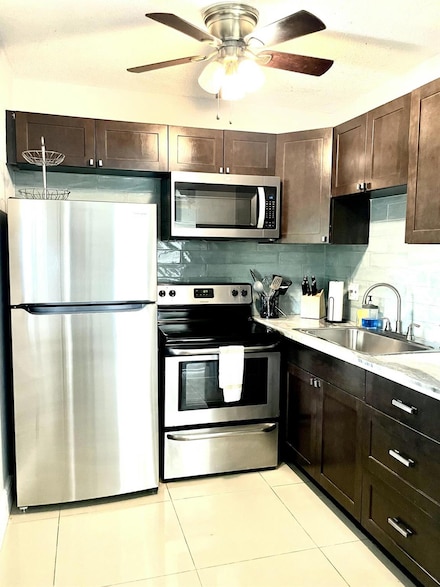 408 SE 12th Ct Unit 4, Fort Lauderdale, FL 33316