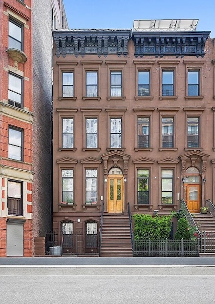 54 W 124th St, New York, NY 10027