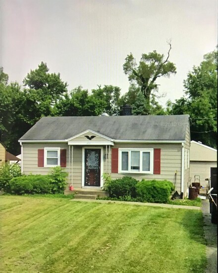 4213 Vannest Ave, Middletown, OH 45042