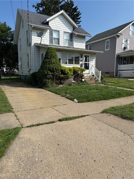 1037 Beckford St, New Castle, PA 16101