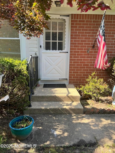 6D Potomac Ln, Whiting, NJ 08759